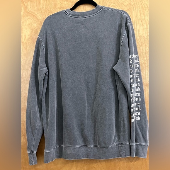 Anchors and Ink Tatoo Studio Graphic Sweatshirt L - Picture 2 of 5